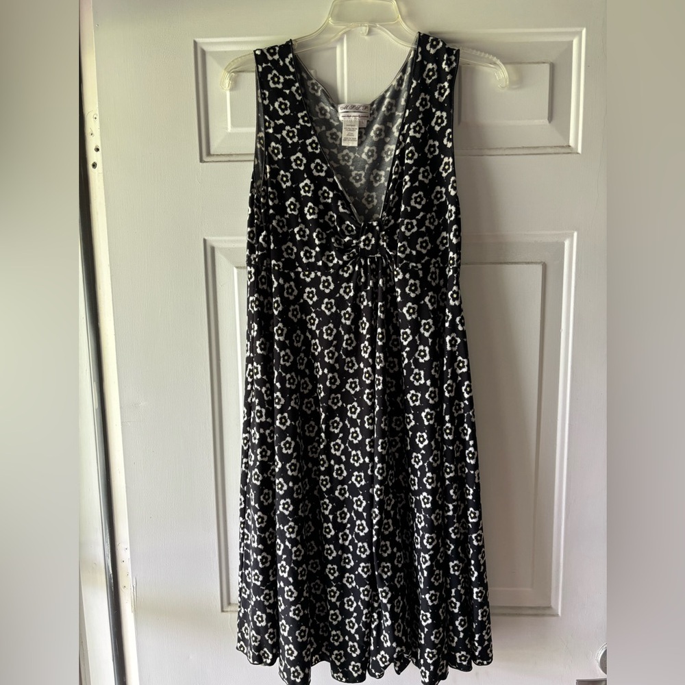 MLLP Pullover V Neck Dress